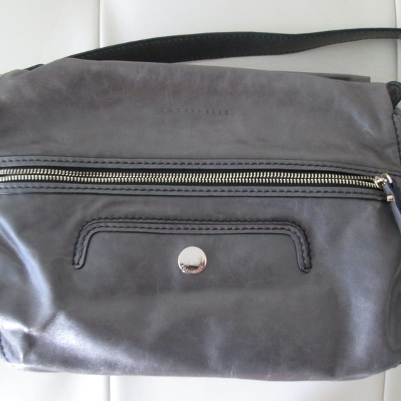 Coccinelle Gray Leather Bag - Picture 5 of 12